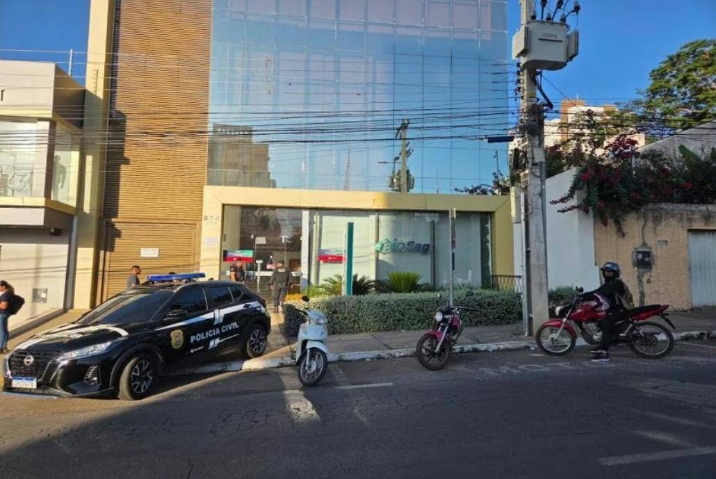 Polcia Civil de MT prende responsvel por rede de laboratrios suspeita de falsificar exames.