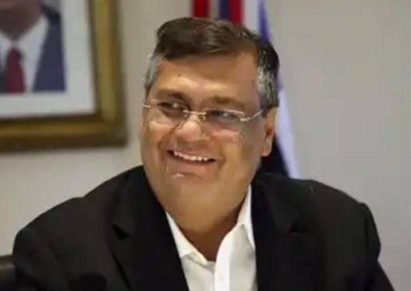 Dino manda PF apurar repasses de R$ 694 milhes