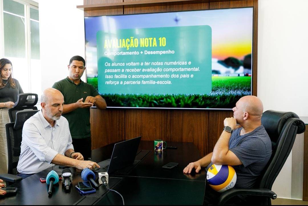 Cuidadoras de alunos com deficincia tero contratao direta em Cuiab.