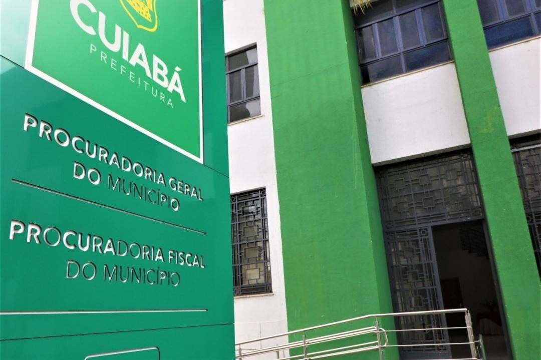 IPTU, ISS, ITBI E TAXAS.