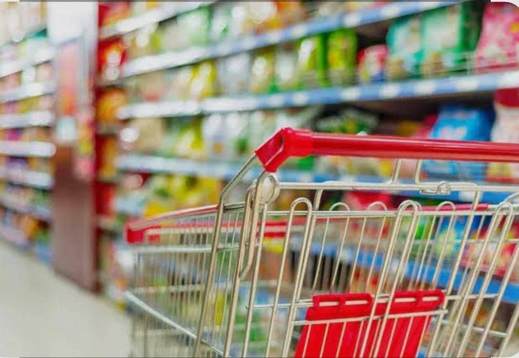 Mercado financeiro projeta inflao de 4,83% em 2025 IPCA fica abaixo dos 4,85% estimados na semana passada.