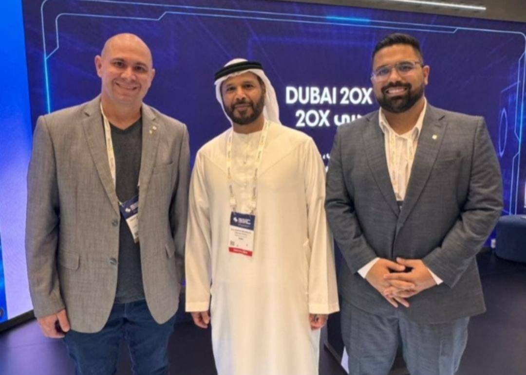 Abilio participa de Frum de Prefeitos em Dubai com mais de 350 lderes.