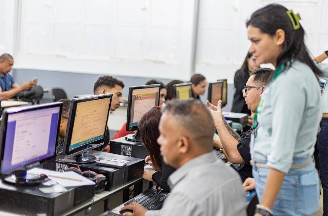 Feira Emprega Transporte 2025 oferece mais de 2 mil vagas com contratao imediata em Cuiab