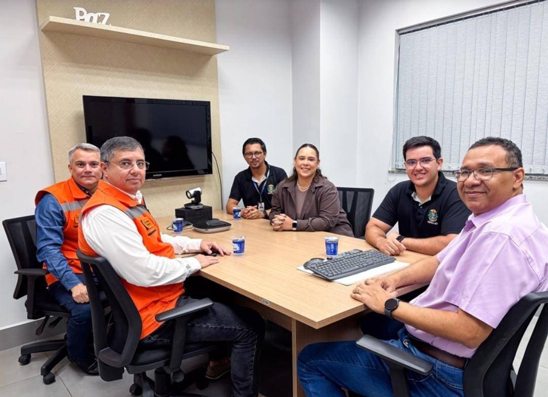  Defesa Civil participa de reunio tcnica e acompanha obras do BRT em Cuiab.