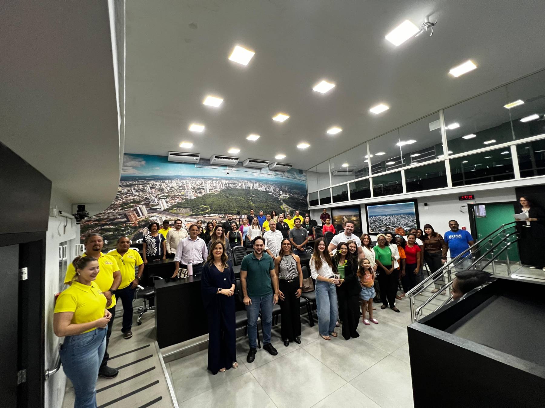 Vereadora Dra. Mara lidera debate histrico sobre implantao da coleta seletiva em condomnios de Cuiab.