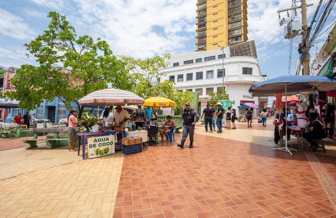 Feira chega  8 edio e avana na revitalizao Centro Histrico de Cuiab