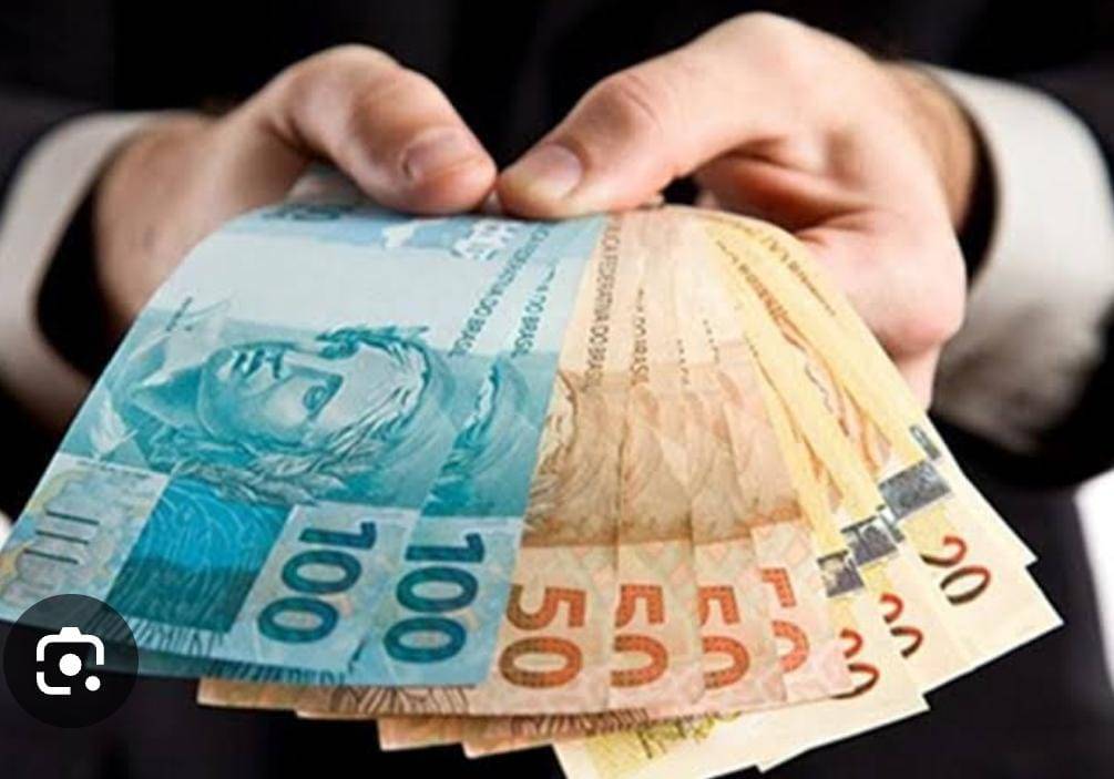 Quando cai o 13 salrio? Veja quando cai a primeira parcela do dcimo terceiro em 2025