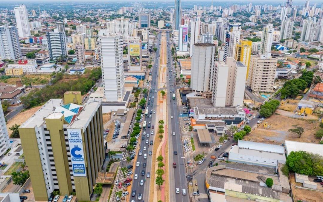 Ala de retorno na Avenida do CPA  liberada pela Prefeitura de Cuiab