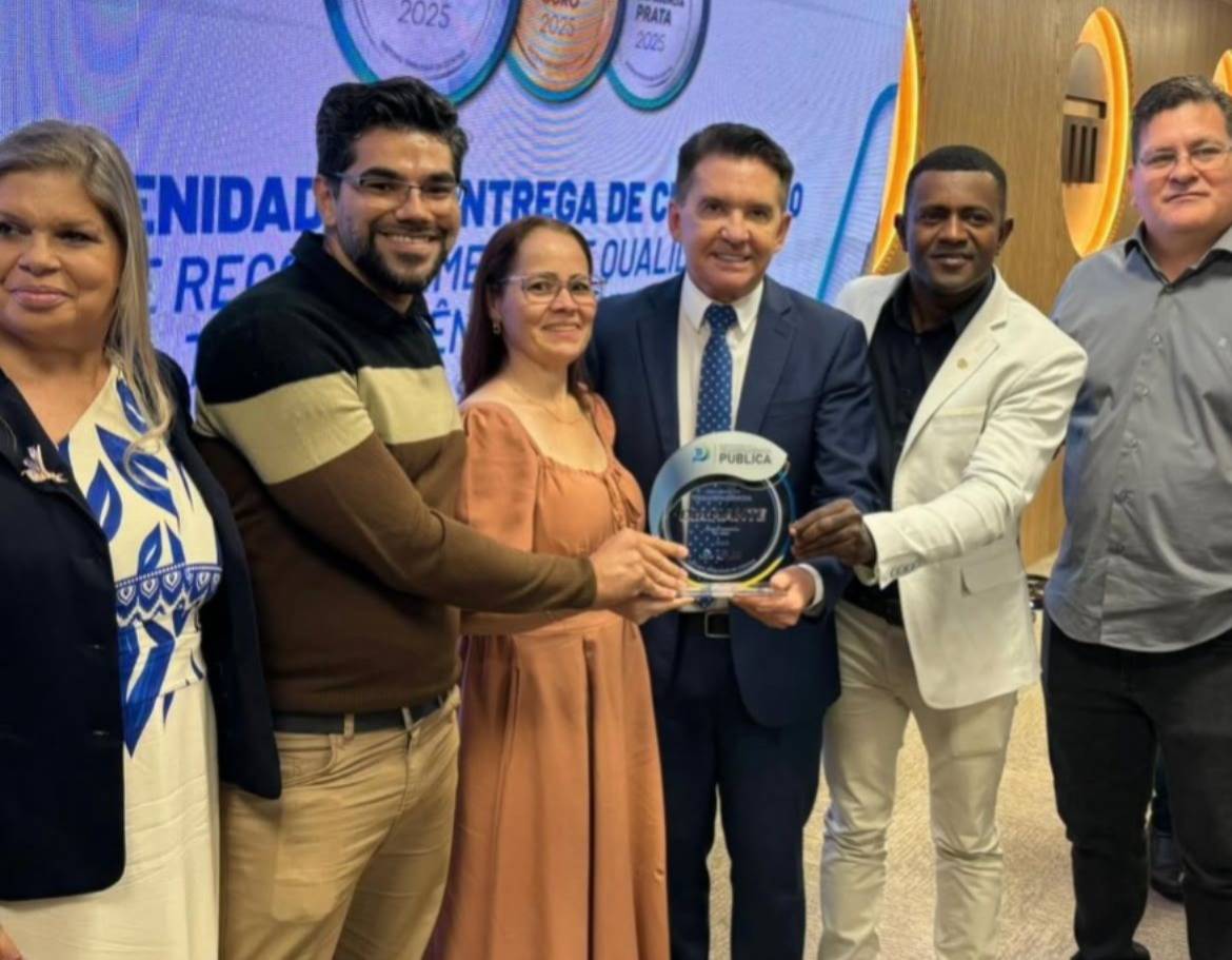 Presidente da Cmara de Juna, Aelcio Moreira, recebe Selo Diamante de Transparncia Pblica 