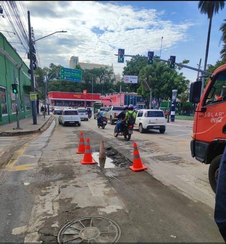 Rua 13 de Junho ser� interditada imediatamente devido a rompimento de adutora