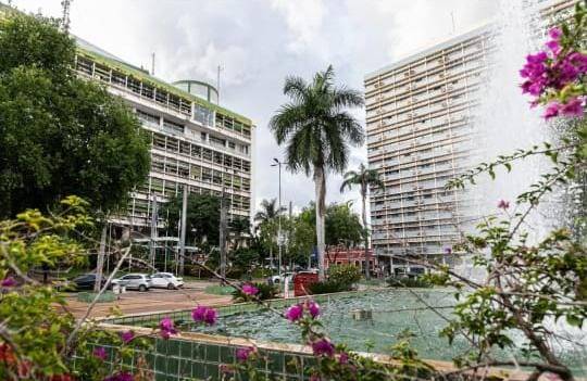 Abilio institui autonomia financeira e de nomea��es para vice-prefeita