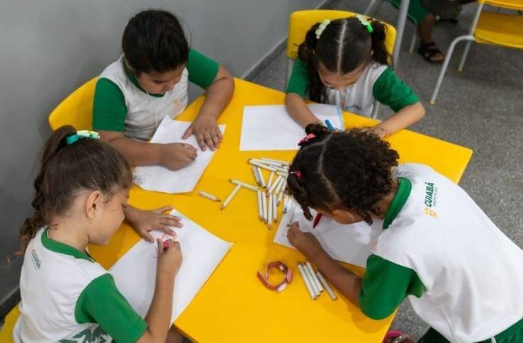 CADs celebram valoriza��o hist�rica e avan�o salarial em Cuiab�