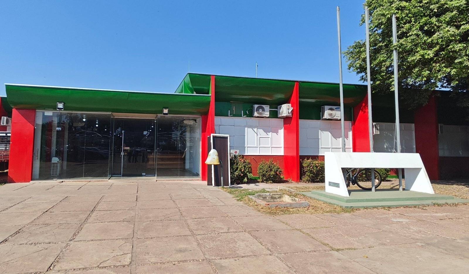 46 vetos na pauta: Wanderley Cerqueira convoca sess�o decisiva em V�rzea Grande