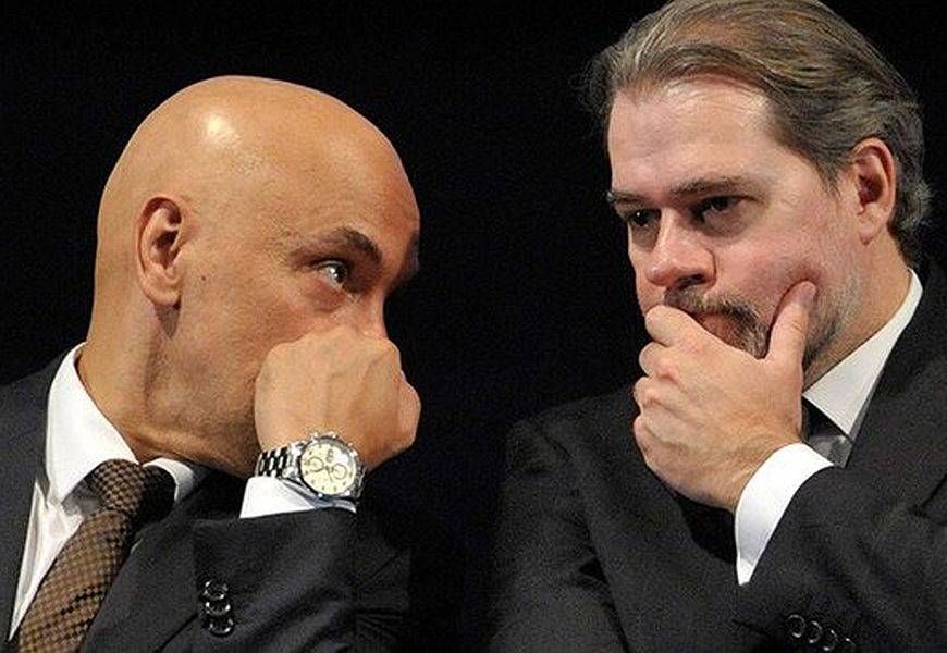 Sob a Sombra da Suspei��o: Por que Toffoli e Moraes Est�o no Centro da Crise do Banco Master