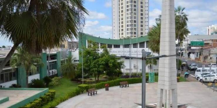 C�mara de Cuiab� adota sess�es virtuais durante reforma do plen�rio