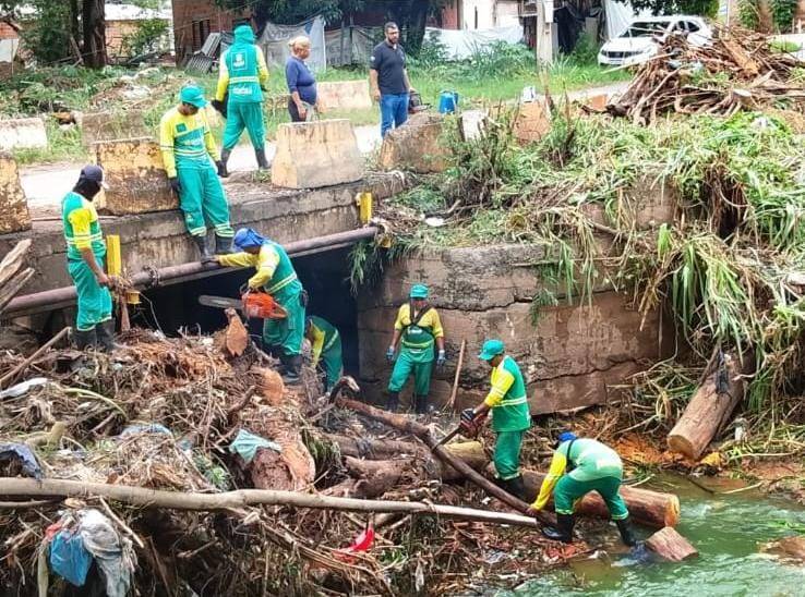 Prefeitura de Cuiab� mobiliza for�a-tarefa e intensifica limpeza ap�s temporal