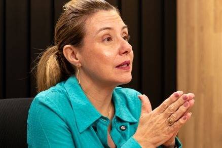 V�rzea Grande: C�mara arquiva processo e Fl�via Moretti se livra de cassa��o