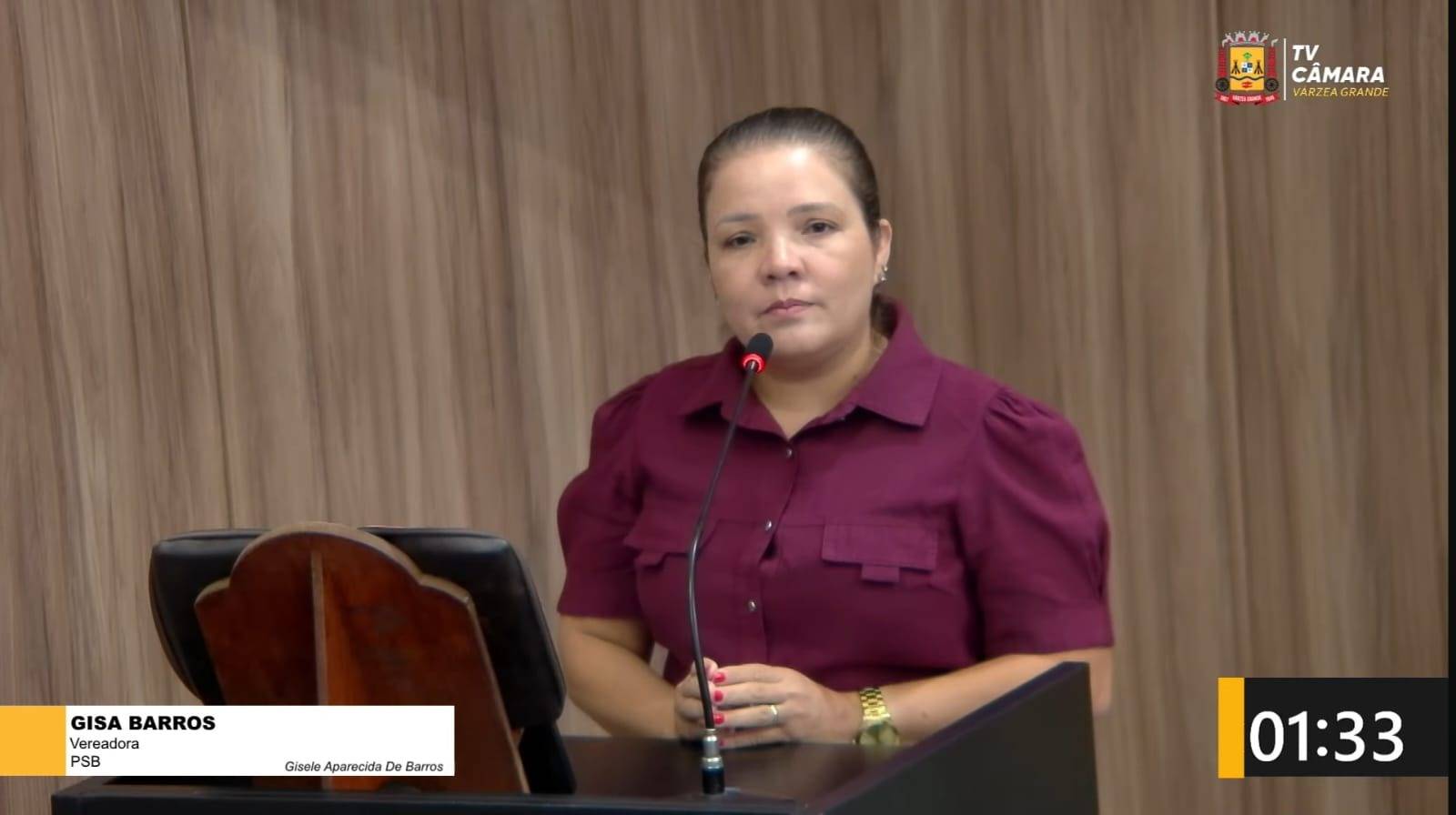 Após promessa não cumprida, vereadora cobra reinstalação de quadra em Várzea Grande