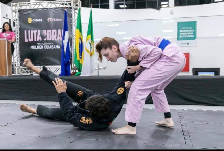 Projeto Lutadoras reúne 866 mulheres e começa nova edição nesta segunda-feira