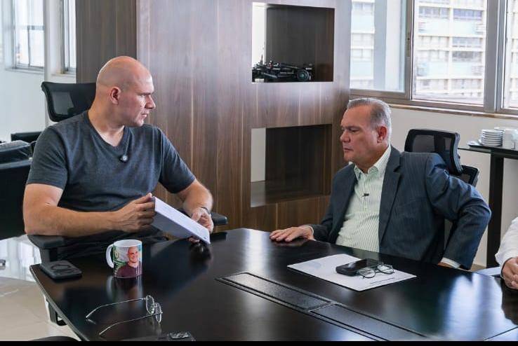 Agenda entre prefeito e senador define envio de recursos para a sa�de e habita��o de Cuiab�