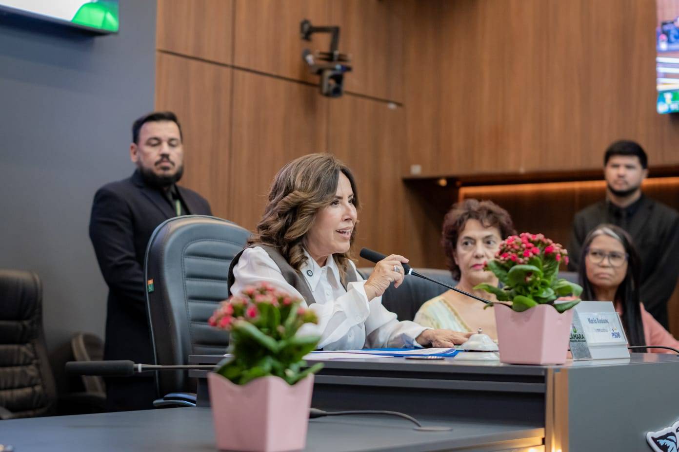 Leis de autoria de Maria Avalone s�o sancionadas e reconhecem o doce de caju e o guaran� ralado como Patrim�nios Culturais Imateri