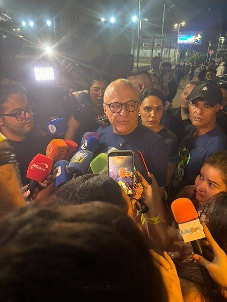 Pivetta afirma que voltar� a dialogar com Max Russi e diz que defini��o ocorrer� no momento oportuno