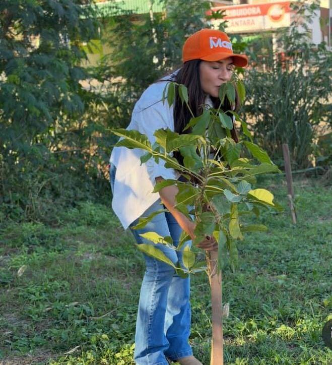 Dra. Mara transforma defesa do meio ambiente em a��o e leva a Rede Verde para v�rias regi�es de Cuiab�