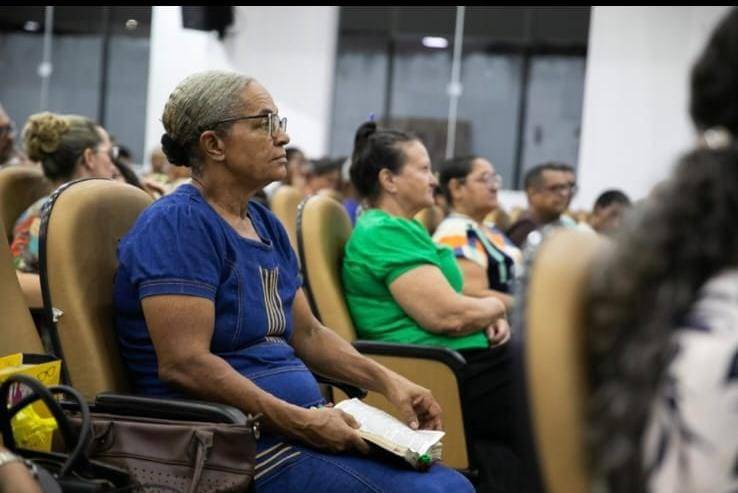Secretaria da Mulher participa da 2� edi��o do Lideran�a e Sa�de Mental no Pedra 90