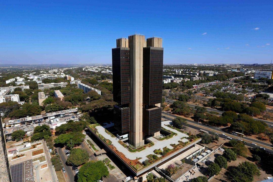 Focus mant�m infla��o e juros est�veis, mas mercado reduz proje��o de crescimento do Brasil