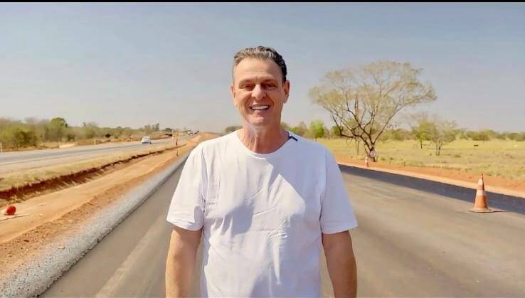 F�varo desmascara mentira sobre a BR-163 e exp�e os R$ 5,5 bilh�es investidos pelo Governo Lula