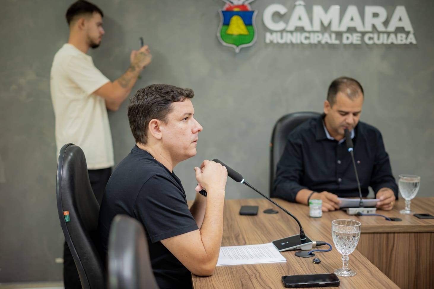 CPI aponta pend�ncias documentais e recomenda fiscaliza��o de compromissos urban�sticos em Cuiab�