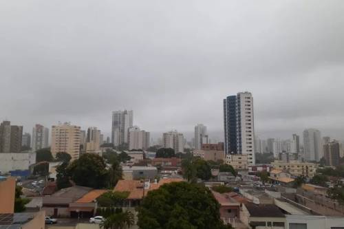 Previsão do Tempo em Cuiabá: Semana Começa com Chuva e Termina com Queda de Temperatura.