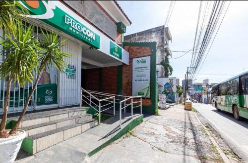  Procon Municipal orienta público para o show do Guns N Roses em Cuiabá