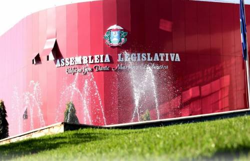 ALMT aprova reajuste de 6,8% ao Judiciário; Mauro Mendes sinaliza veto