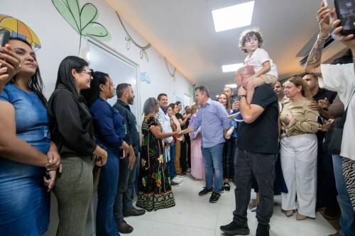 Ao lado do governador, Abilio inaugura centro médico 100% pediátrico