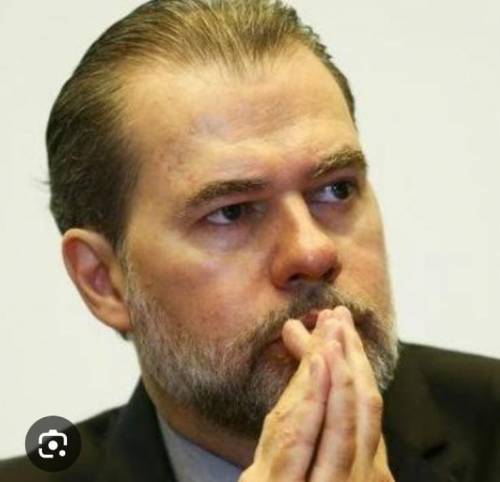 PF identifica indícios e cita Toffoli em apuração sobre o Banco Master Ministro do STF nega irregularidades; caso segue sob anális