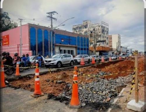 Obras do BRT alteram trânsito na Prainha neste sábado à noite