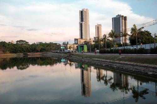 Trânsito vai operar no sistema pare e siga na região do Parque das Águas