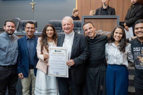 Câmara reconhece papel transformador da juventude católica em sessão solene