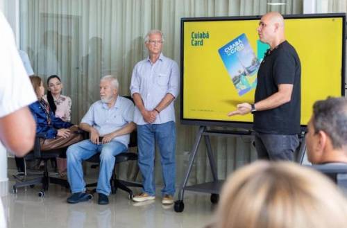 Prefeito lança Cuiabá Card para uso ilimitado do transporte público na capital