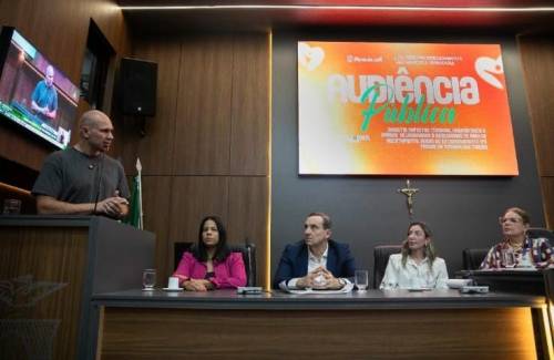 Prefeito Abilio defende solução técnica para estacionamento central Av. das Torres